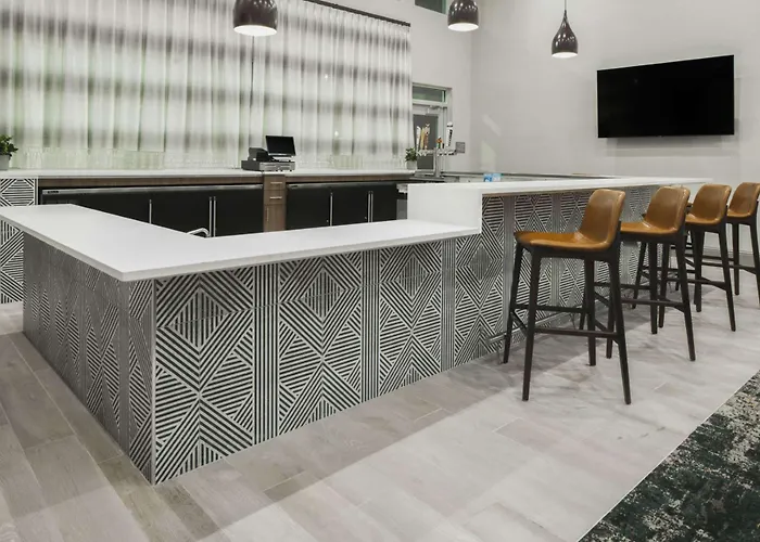 Hotel Homewood By Hilton Dfw Airport South, Tx